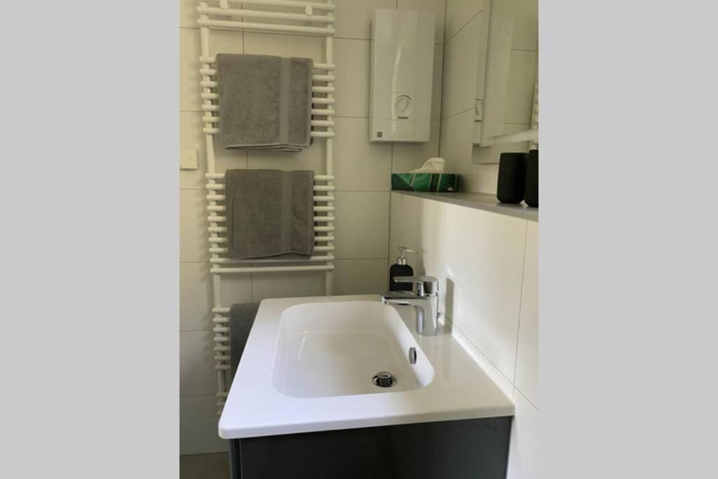 Appartment Mit Blick Auf Schloss Sayn Bendorf Luaran gambar